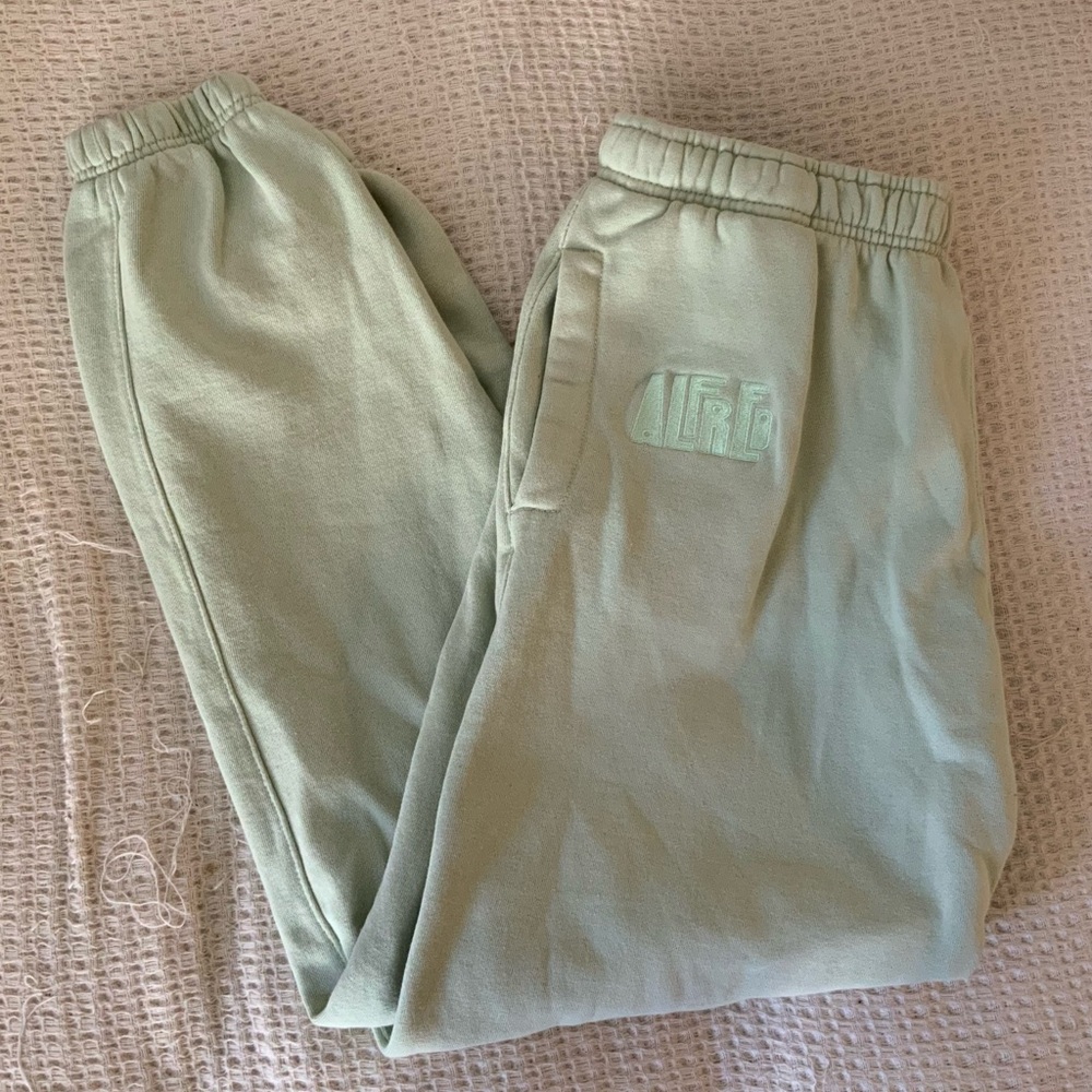 Alfred Coffee Matcha Green Logo Sweatpants Joggers Los Angeles Merch Size L